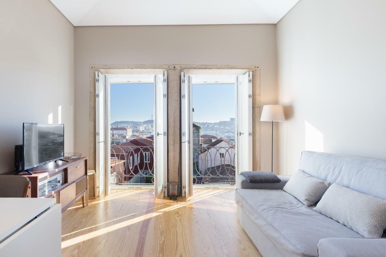 Porto And Clerigos Views By Porto City Hosts Exterior photo